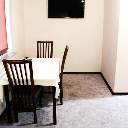 Hotel Regina *